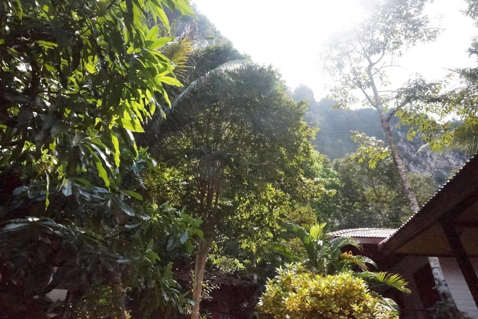 Kiriraya Resort Ao Nang Bagian luar foto